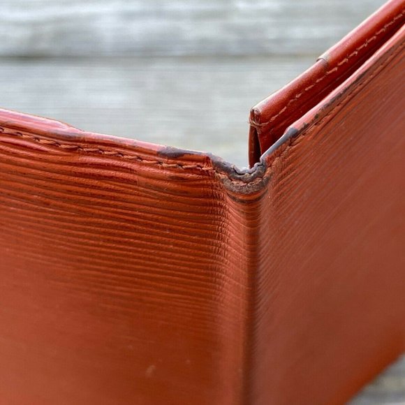 Louis Vuitton Epi Leather Porte Yen Cartes Credit Bifold Long Wallet Made Spain - Picture 11 of 12